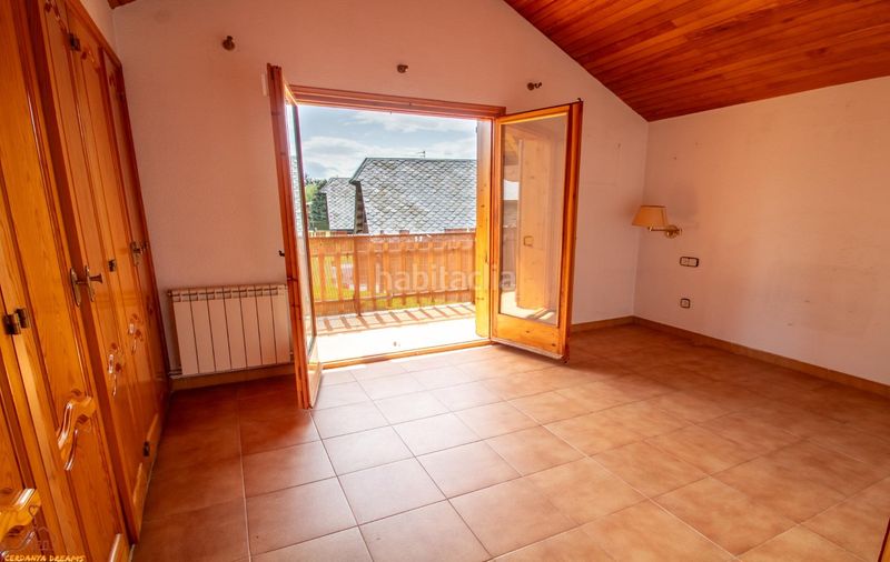 Foto cad4a4d9-ea64-4b14-950f-a177518961e7. Chalet  con jardín privado en Llívia