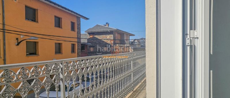 Foto ba67af0f-a1c2-465b-a307-0b8b374ad04d. Casa a carrer d'estavar 17 a Llívia