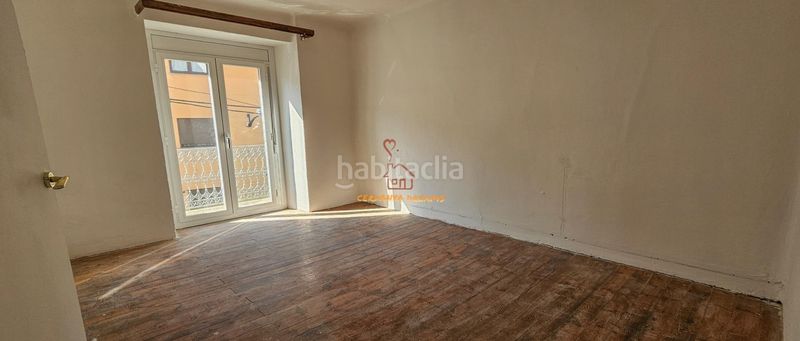 Foto d7f73faf-65d9-4629-9f46-d2f6d6fc23c5. Casa a carrer d'estavar 17 a Llívia