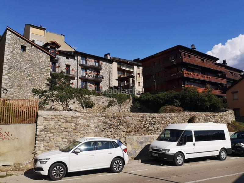 Foto bd26e406-13d7-45c4-bedb-777c177899c6. Terreno residencial terreno plano urbanizable en Puigcerdà