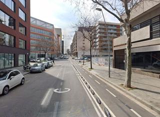 Miete Geschäftsraum in El Parc i la Llacuna del Poblenou. Local comercial en alquiler en el 22@ - barcelona