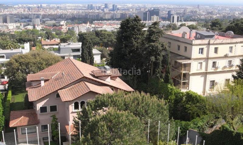 Foto 99a25c0b-9f5c-4be7-9c81-34464fbaccde. Edificio in Pedralbes Barcelona