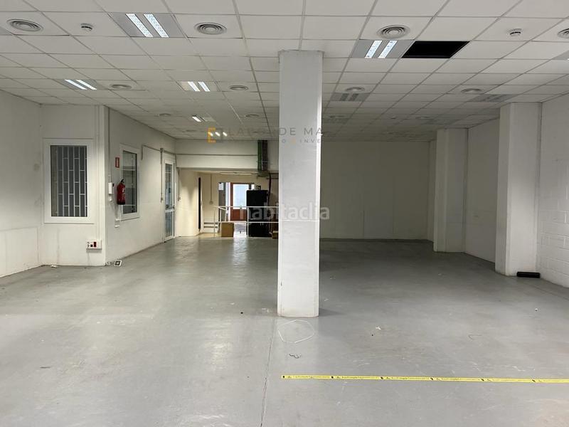 Foto a374509c-2ef7-4e45-9280-f8dc3836fd86. Local comercial a Fort Pienc Barcelona