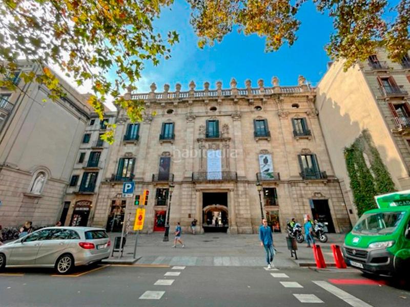 Foto 5e547ab0-6678-4bd8-abcd-2db710d487d9. Local commercial dans Raval Barcelona
