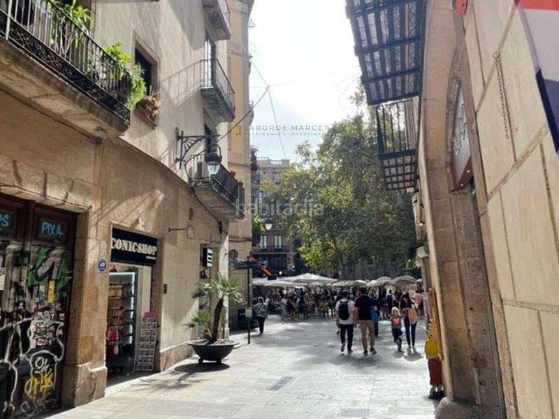 Foto cd7d4689-ed5d-41fd-bef4-1f5d07aa3bf4. Local commercial dans Raval Barcelona