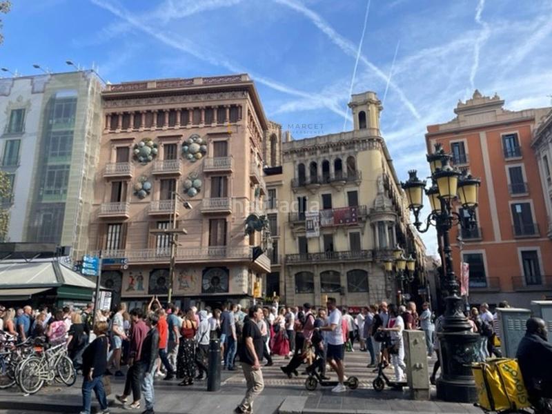 Foto ed6fbc18-5813-49c2-84e4-cc7ce6ea7f04. Local commercial dans Raval Barcelona