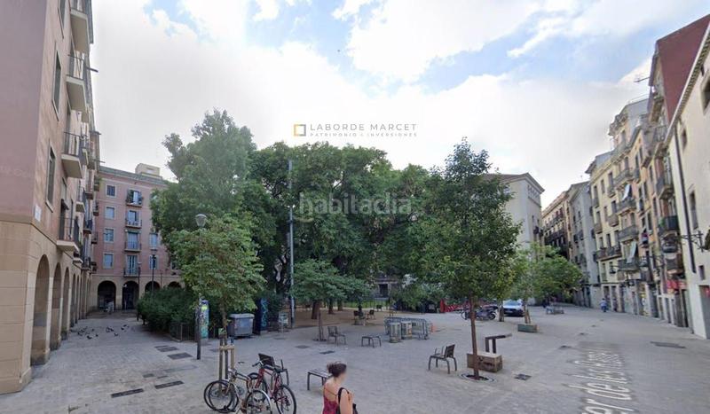 Foto db944fca-8061-447a-81b1-1892ad78fac4. Traspàs local comercial a Raval Barcelona