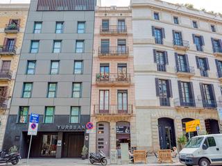 Édifice  Trafalgar. Edificio en venta en trafalgar  barcelona
