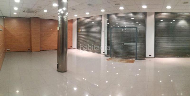 Foto f3de170e-a549-432f-8043-941c3a304ab6. Lloguer local comercial a Fort Pienc Barcelona