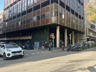 Rent Business premise  Via augusta. Local comercial en via augusta  barcelona