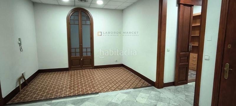 Foto ac4c4ff9-c01a-4d15-8e53-b736499ca888. Location bureau dans Fort Pienc Barcelona