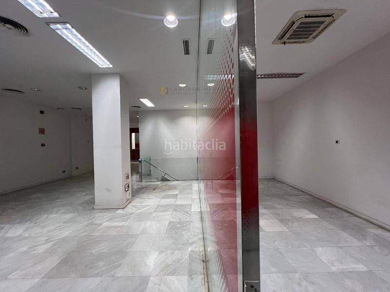 Foto e9f7f115-9c1e-4127-b963-515e6374baf9. Lloguer local comercial a Gòtic Barcelona