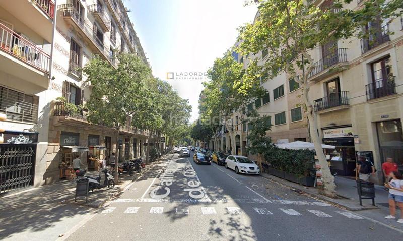 Foto 9208b0ad-1c44-4a52-9774-9ab6b510b540. Alquiler local comercial local en venta en la calle aragó en Barcelona