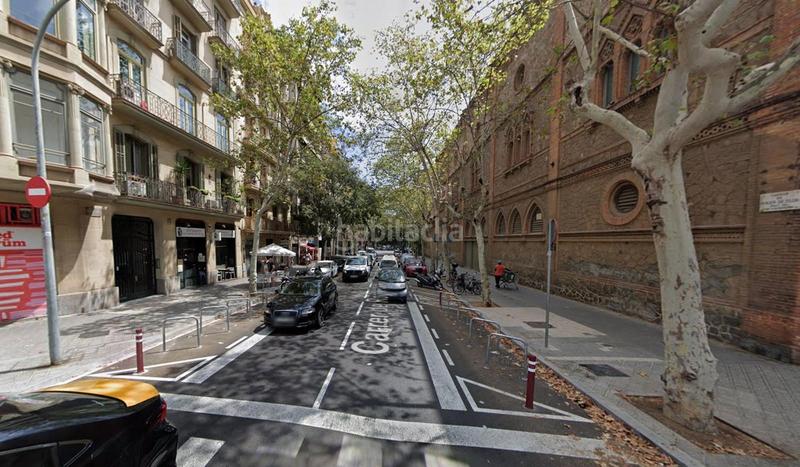 Foto a47a9666-dc57-4c3c-b5c3-f79dbfd40637. Alquiler local comercial local en venta en la calle aragó en Barcelona