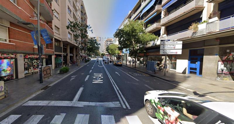 Foto a6657517-34ce-4bde-b2da-2c0292f5e548. Local comercial local en rentabilidad en sants en Barcelona