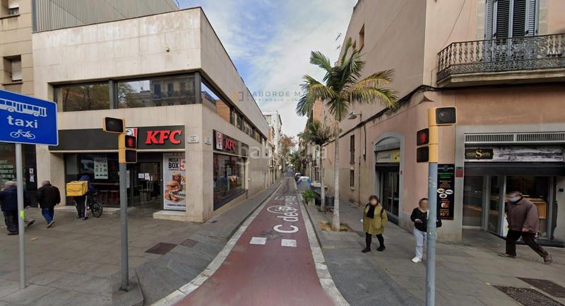 Foto 638b7538-6d7c-4f22-b0b2-3ccdb62d8b48. Edificio  en venta en cSants en Sants Barcelona