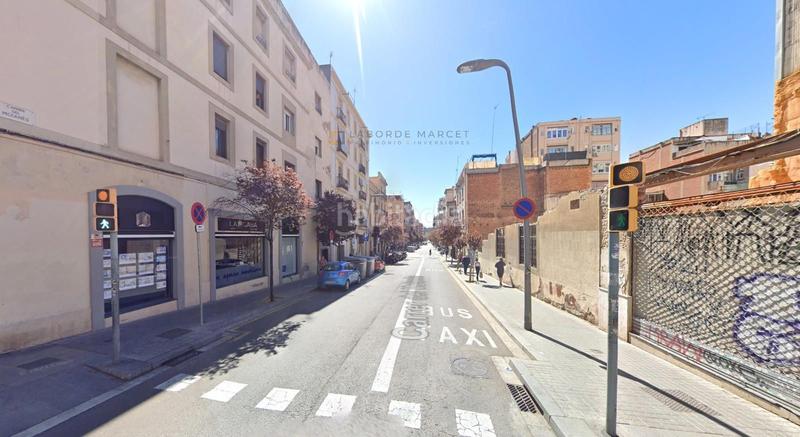 Foto 9b87b8c5-2d6d-439e-9023-079c7a97a91d. Edificio  en venta en cSants en Sants Barcelona