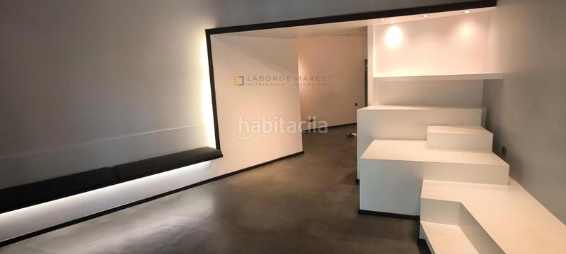 Foto 6f5b2fc1-a946-4064-954a-01d00f17d7f0. Location local commercial dans Dreta de l´Eixample Barcelona