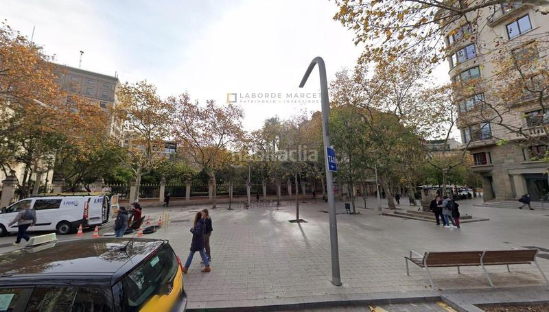 Foto cb43d44f-d2b2-43a6-938b-93c3550f68f7. Alquiler local comercial local en alquiler en av.diagonal en Barcelona