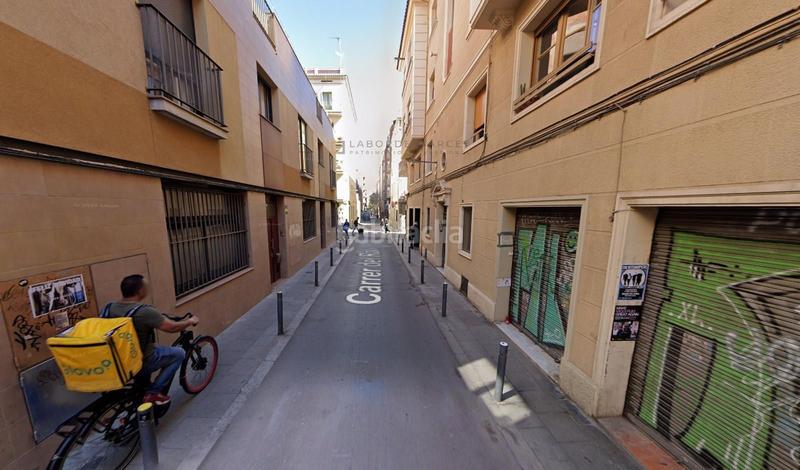 Foto a4d74490-0f53-41d6-84ef-44baef0e3d4b. Traspaso local comercial restaurante en traspaso cerca de la plaça del diamant en Barcelona