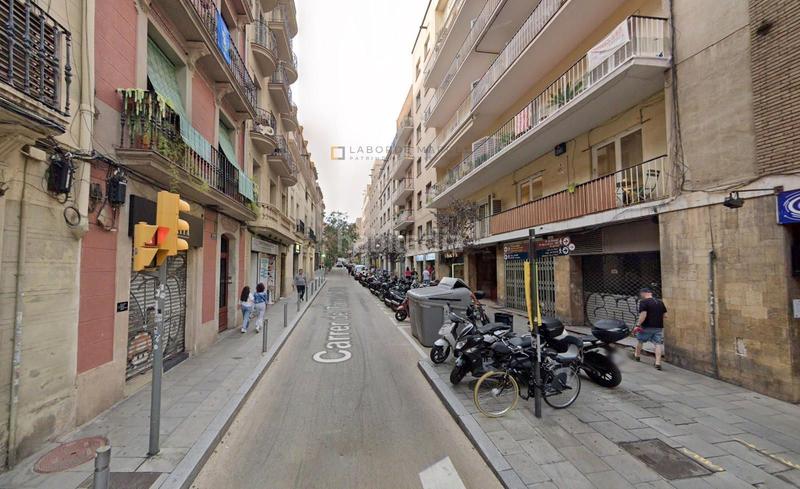 Foto ca687329-c8ea-47e1-a836-6b7752dd45a6. Traspaso local comercial restaurante en traspaso cerca de la plaça del diamant en Barcelona