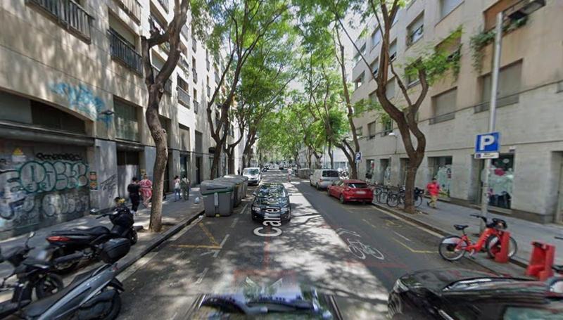 Foto 9798ba0a-0bda-4dd9-82e8-475a3e3a0f2c. Trapasso locale commerciale in Raval Barcelona