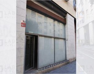 Local Comercial a Maria Aurèlia Capmany