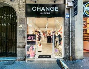 Local commercial  Gran de gràcia. Local comercial en rentabilidad en gran de gràcia  barcelona