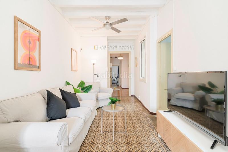 Foto 5ad9fbdb-801e-4dd2-a907-454f4e2795d4. Gebäude in Raval Barcelona