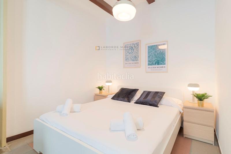 Foto 8573b019-1bab-4ffd-b301-8a2d625718a2. Gebäude in Raval Barcelona