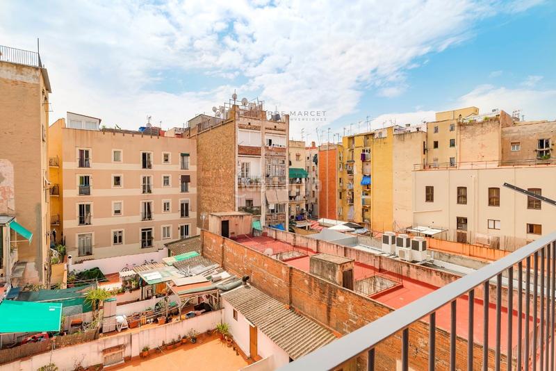 Foto c43bcdcb-2235-450a-9d59-9526495a2062. Gebäude in Raval Barcelona