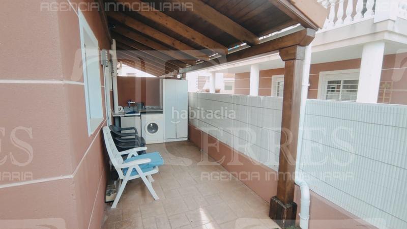 Foto 8c087f29-9d29-43a6-9005-ea793c2ab2bd. Casa adosada adosado frente al mar en La Torre-Playa de Chilches Moncofa