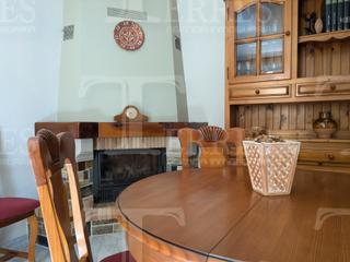 Maison jumelée  Carrer de la sequieta del roig. Adosado con terraza y jardin