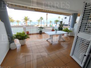 Apartamento  Carrer torrecaiguda. Apartamento frente al mar