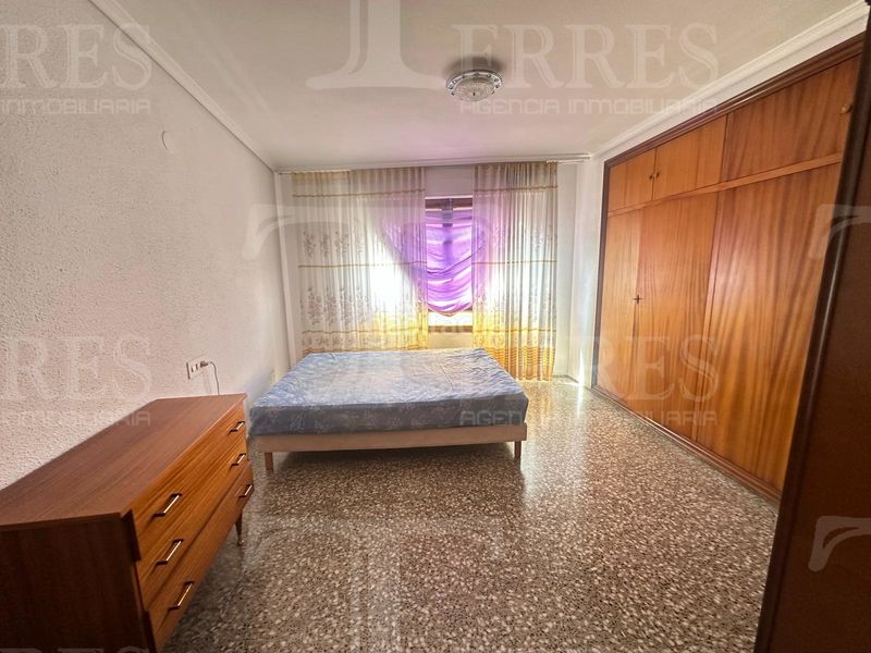 Foto d5dacbab-70ba-4605-8935-3646c1c026a2. Pis a Vall d´Uixó (la)