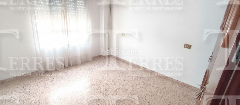 Foto bb8a53d1-5911-486d-b34f-bd397bffe3ac. Pis a Vall d´Uixó (la)