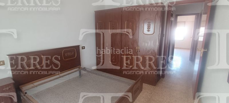 Foto f264ea3f-6852-4054-9ea7-652600444b89. Pis a Vall d´Uixó (la)