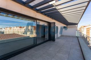 Dúplex  Calle de bretón de los herreros. Dúplex en venta en madrid, con 198 m2, 4 habitaciones y 3 baños,