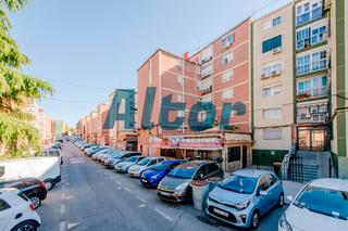 Local Comercial en DE VAZQUEZ DE MELLA