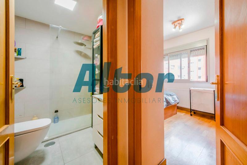 Foto 74670a1f-c2ae-4a14-a904-595085ce542e. Dúplex en Sanchinarro Madrid