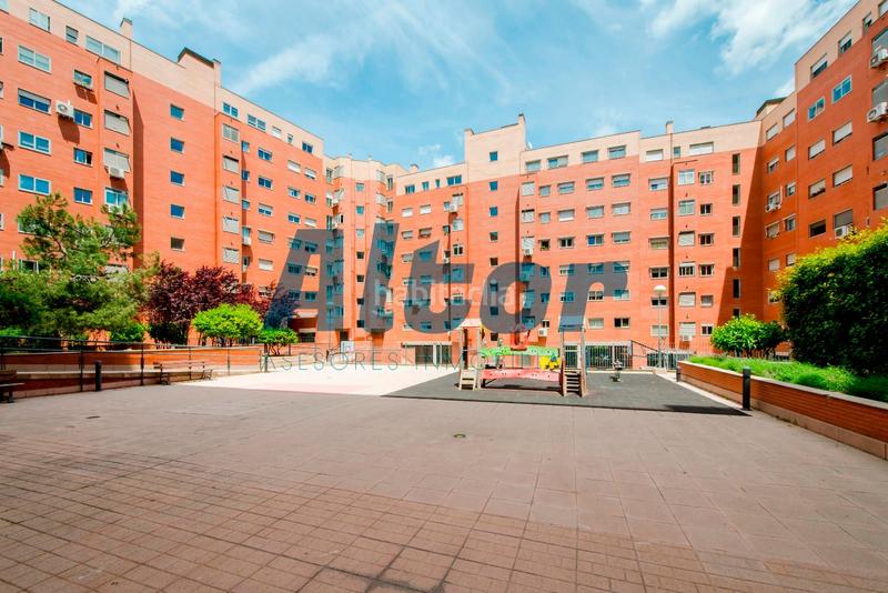 Foto ab7c1259-c2b4-475e-9325-7593c34d6cf5. Dúplex en Sanchinarro Madrid