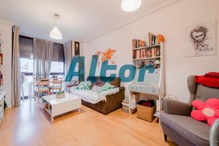 Pis  N/a. Apartamento