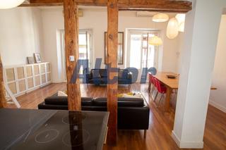 Location Appartement  Del 7 de julio. Altor asesores alquila exclusivo piso en el corazon historico de