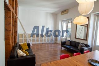 Location Appartement  Del 7 de julio. Altor asesores alquila exclusivo piso en el corazon historico de