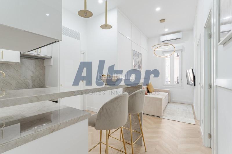 Foto 23b6ddb8-97c2-482c-baaf-681c0bcd90c7. Piso en Universidad-Malasaña Madrid