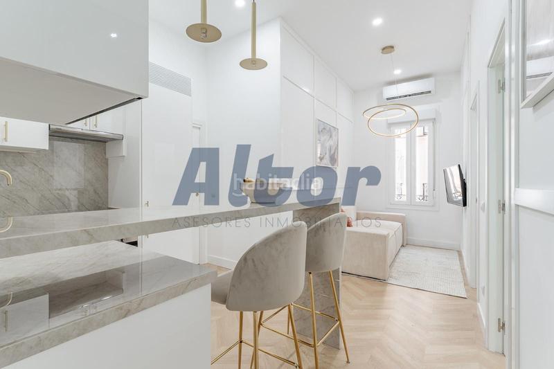 Foto 866e0b95-bcfc-4c67-9ea7-32eca8af6ac7. Piso en Universidad-Malasaña Madrid