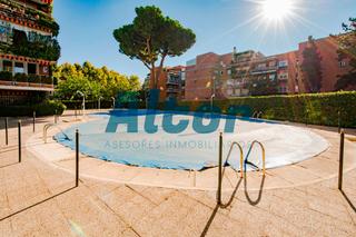 Etagenwohnung  Canoa. En madrid