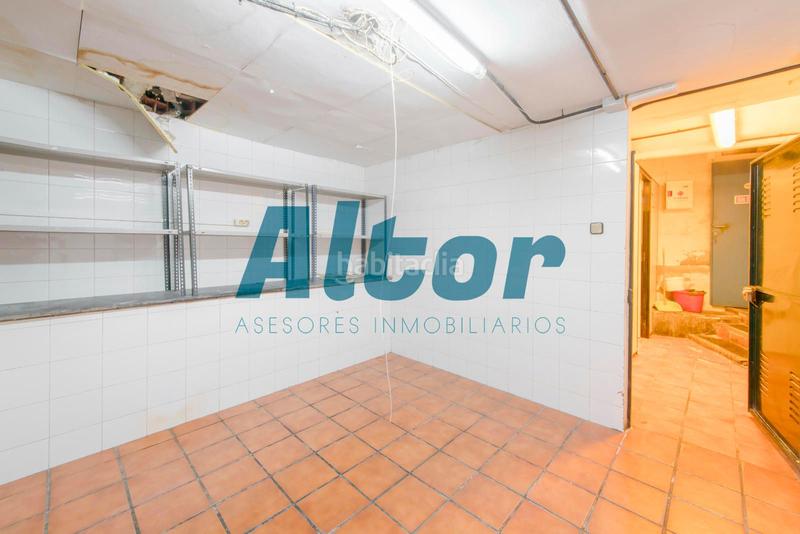 Foto 2a764ea3-e068-4073-9a0a-8bb5456a1dcc. Locale commerciale in Almagro Madrid