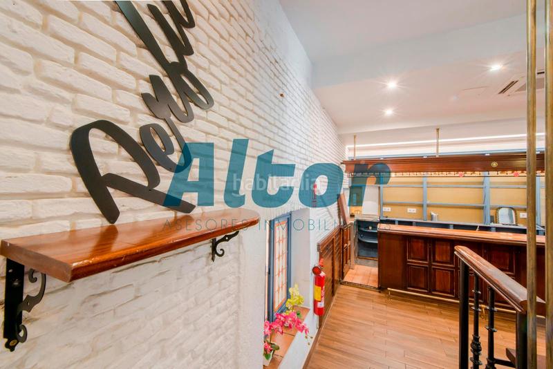 Foto 5526c977-321a-4d04-bfd1-433a3f993a38. Locale commerciale in Almagro Madrid