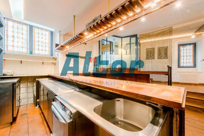 Foto 798197d5-3494-4e56-b2fd-ffcf72828f4f. Locale commerciale in Almagro Madrid